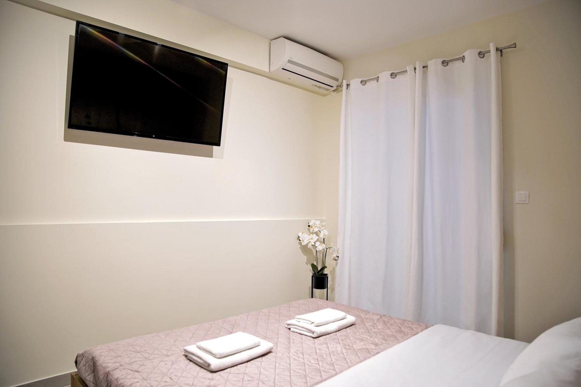 Attiki Sunshine Apartment With Terrace Vipgreece Αθήνα Εξωτερικό φωτογραφία